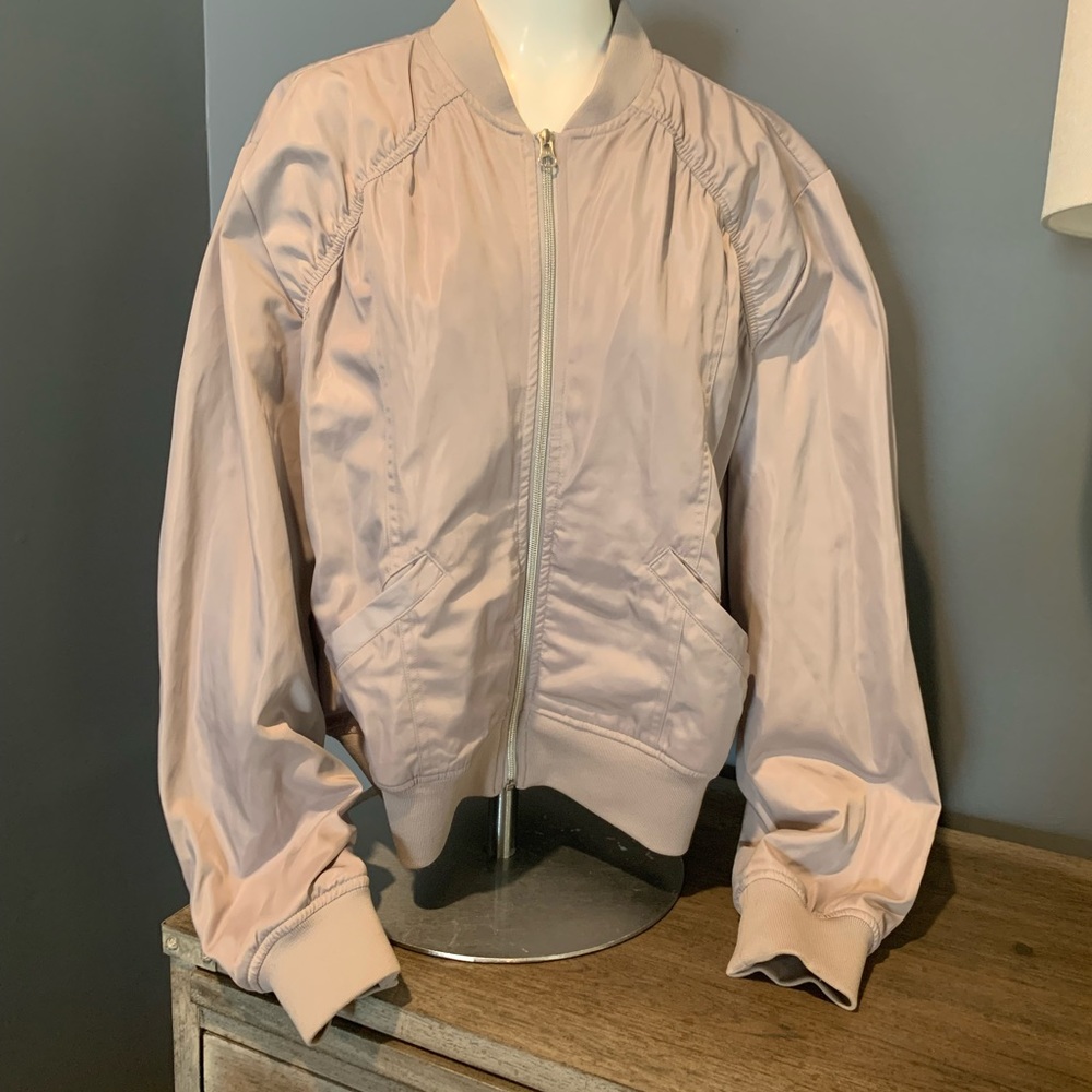 Zella Silk Bomber Jacket sz Medium